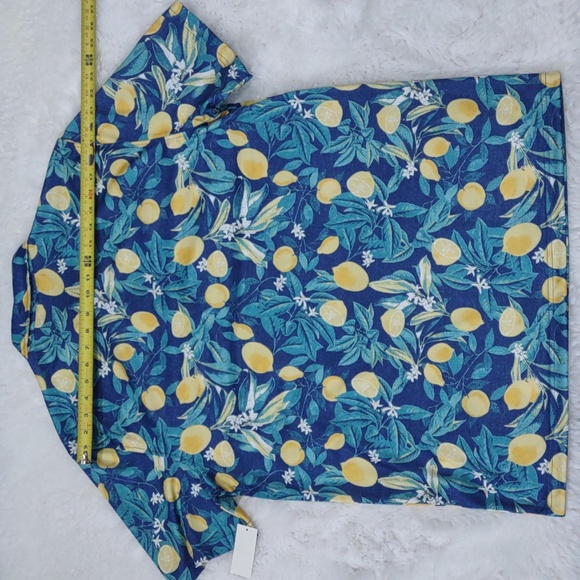 IZOOD SALTWATER TSHIRTS. - Picture 14 of 16